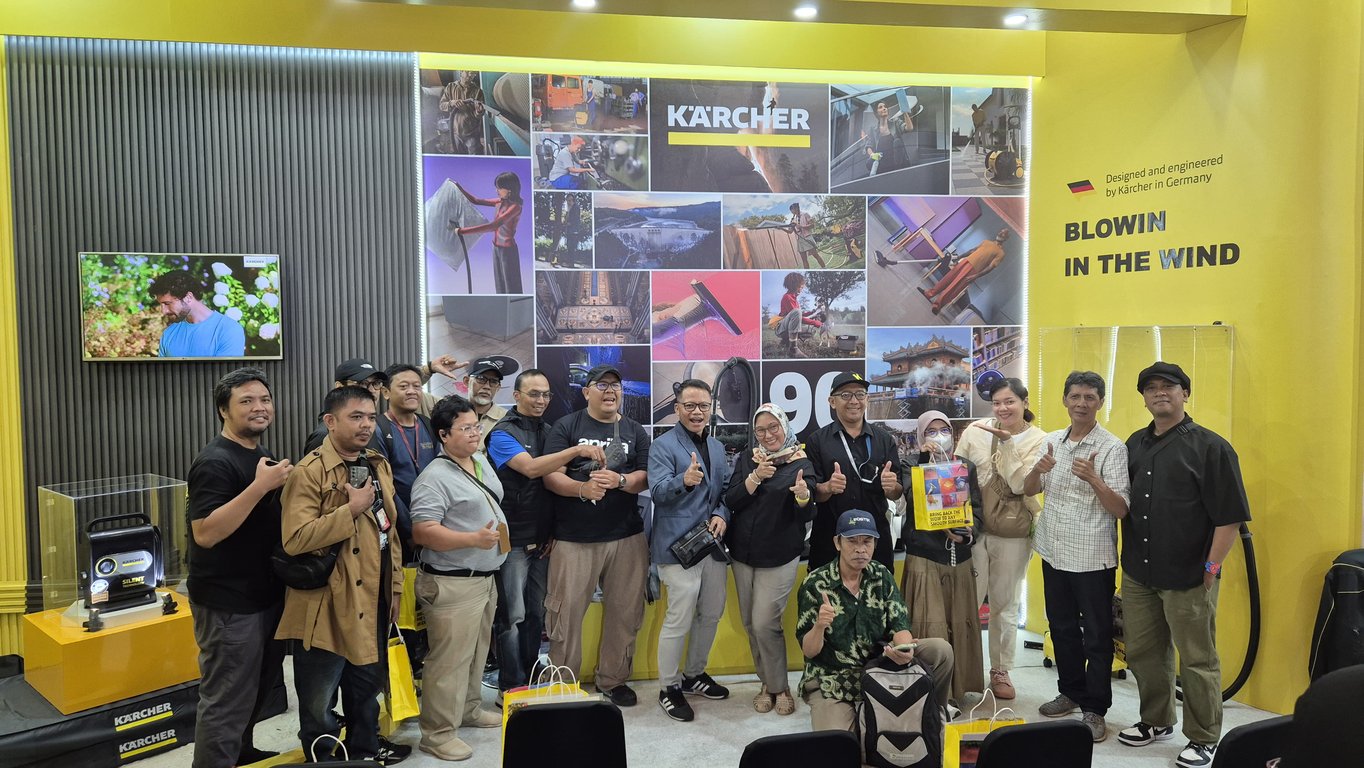 90 Tahun Karcher bersama teman Media di Jakarta Fair.