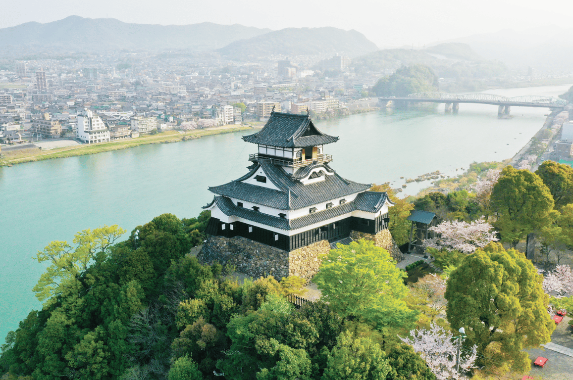 Kastel Inuyama (Dok. Prefektur Aichi)