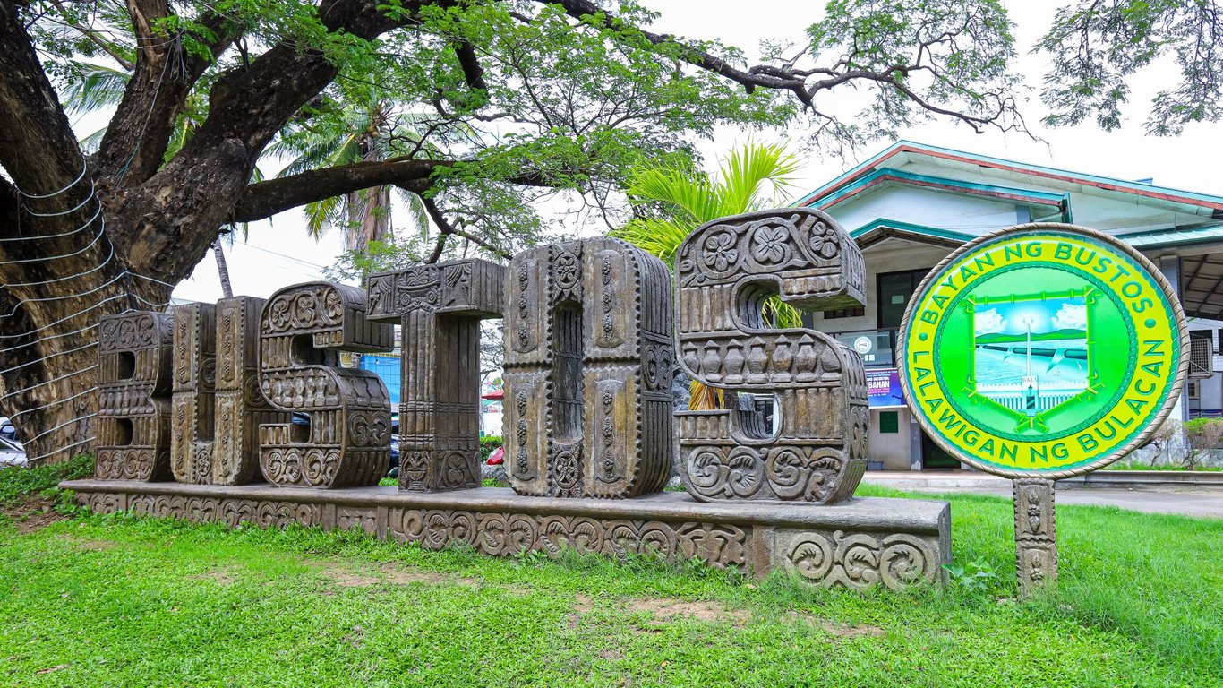 [Photo taken at the Bustos Municipal Office]