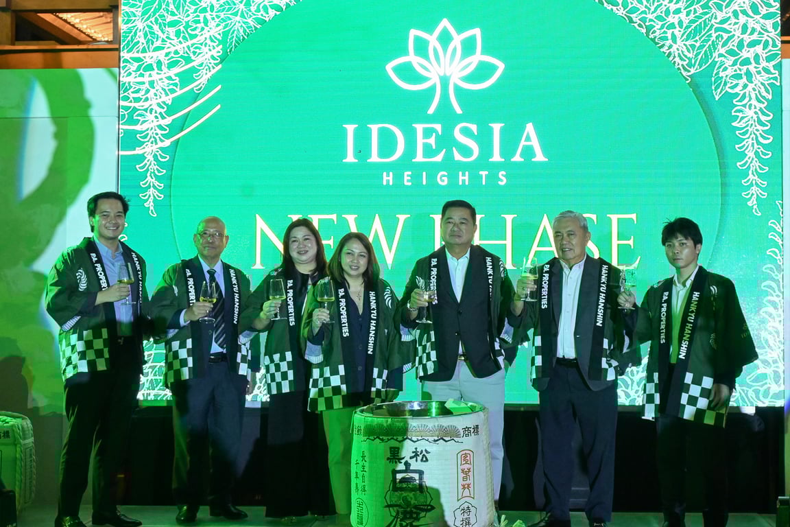 In
Photos, from left to right: Lawrenz Joseph Z. Alvarez, Director, Armando A. De
Guzman, SVP and Executive Assistant to the Board and ExeComm, Giselle
Alvarez-Pili, Director for Corporate Affairs, Atty. Marianne Lina-Cruz,
President & CEO; Romarico T. Alvarez, Chairman of the Boars; Jonathan G.
Lu, Vice Chairman; Rei Yamasaki, Hankyu Hanshin Properties Corp. Representative