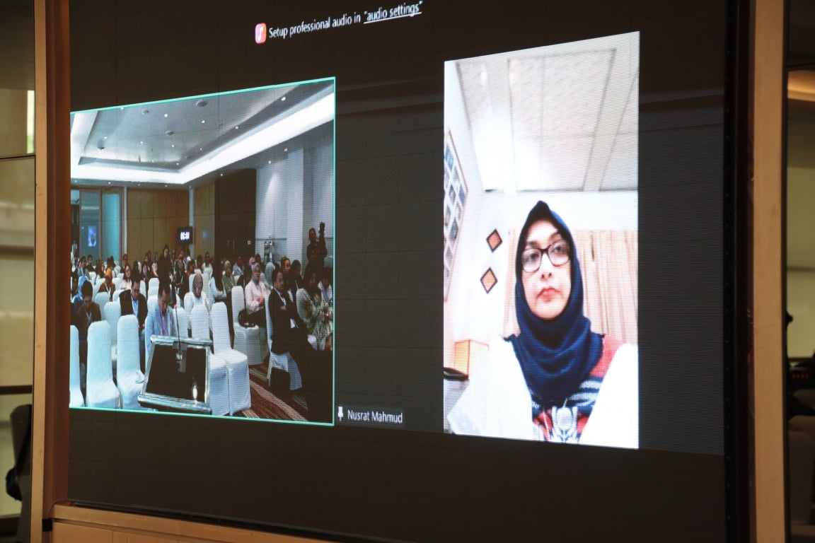 Diskusi hybrid bersama Prof. Nusrat Mahmud