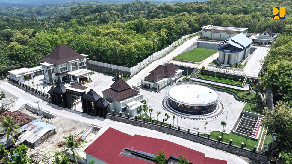 Proyek oleh Kementerian PU