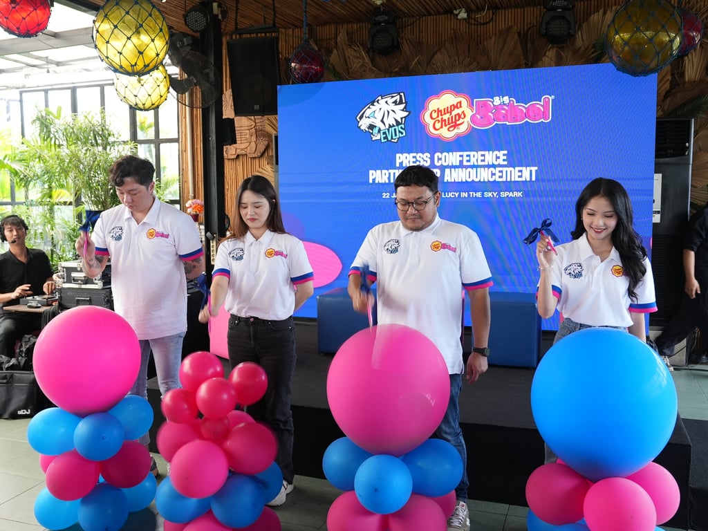 Prosesi Seremoni Meresmikan Kolaborasi perdana EVOS dan Chupa Chups Big Babol