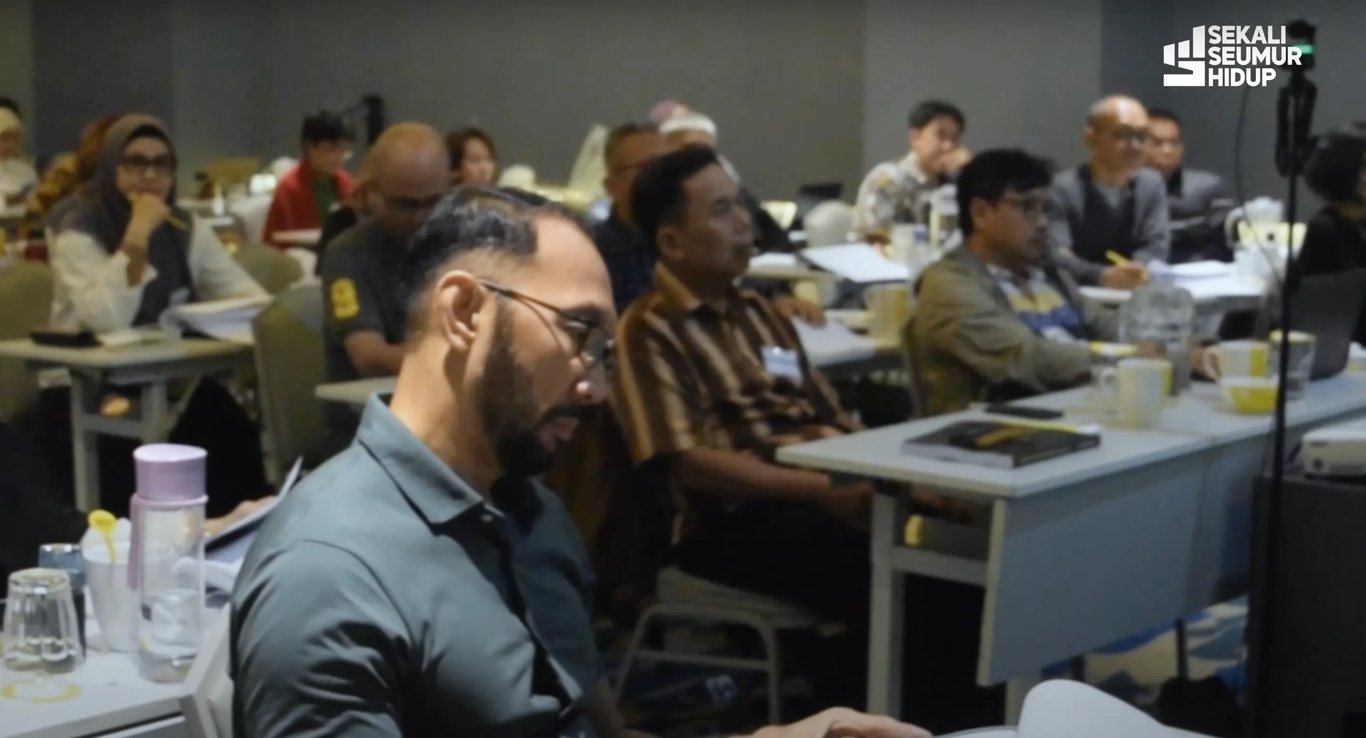Workshop bersama komunitas