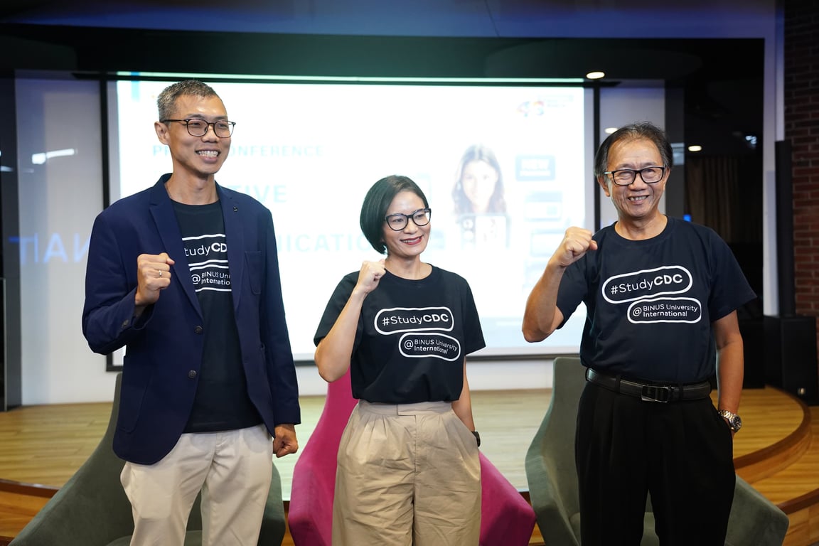 Ki-ka: Samuel Mahatmaputra Tedjojuwono, S.Kom., M.Info.Tech - Dean of School of Computing and Creative Arts BINUS INTERNATIONAL; Dian Sarwono, M.A., Head of Creative Digital Communication BINUS INTERNATIONAL; Dr. Andreas Chang, M.B.A. - BINUS @Senayan Campus Director