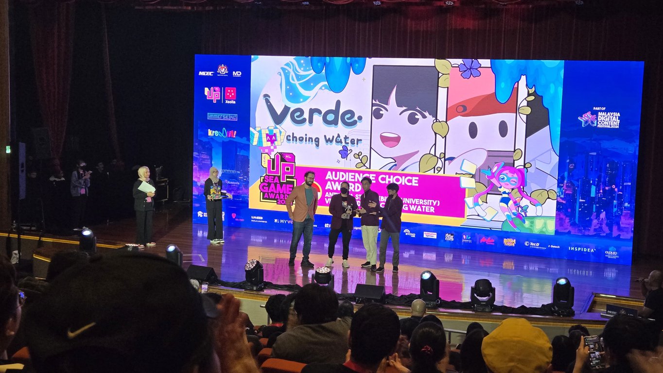 Gambar 2. Game Verde and the Echoing Water memenangkan Audience Choice Award, LEVEL UP KL 2024 di Kuala Lumpur, Malaysia 