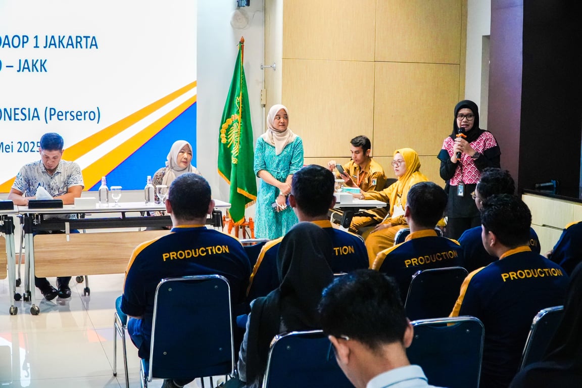 Suasana kegiatan pelatihan KPSS di ruang Jayakarta Daop 1 Jakarta, Selasa (27/5).