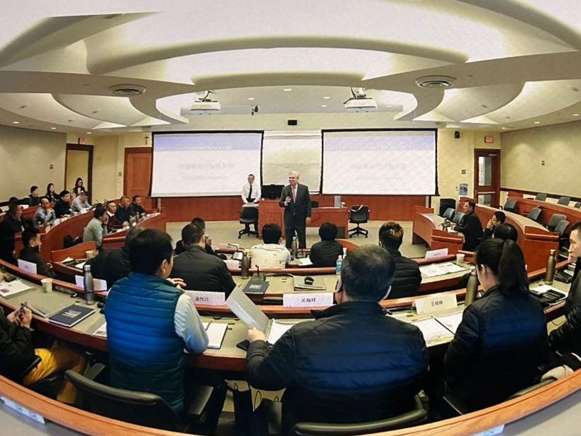 Suasana belajar di SAIF SHANGHAI