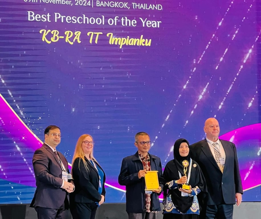 KB-RA IT Impianku juga menerima 2 kategori penghargaan pada Asian Education Awards 2024