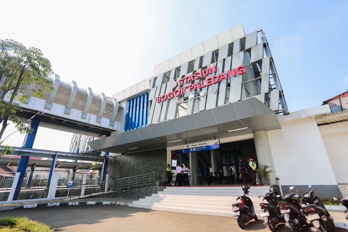 Tampak depan Stasiun Bogor Paledang