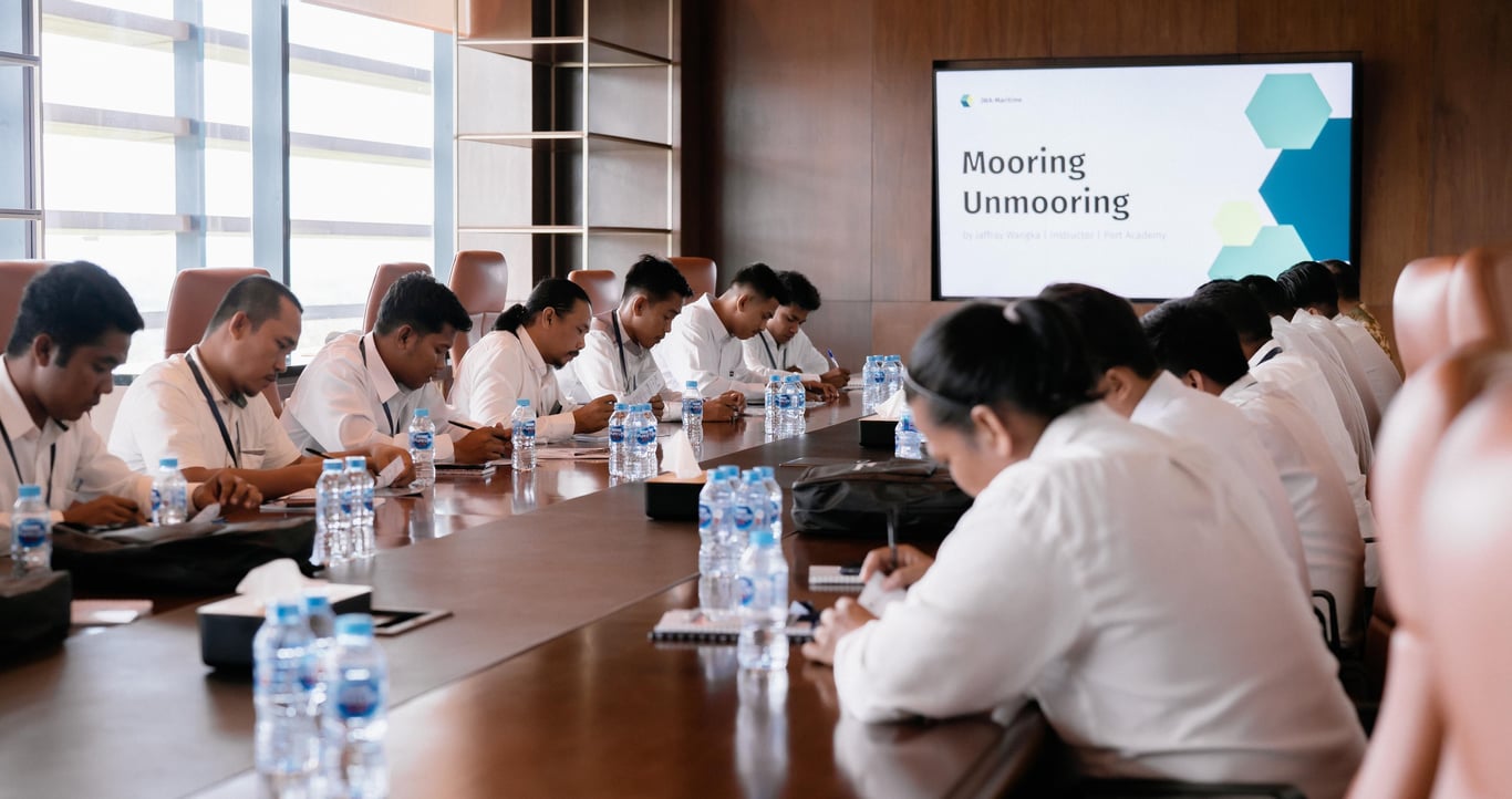 Diklat Mooring Unmooring Port Academy Batulicin