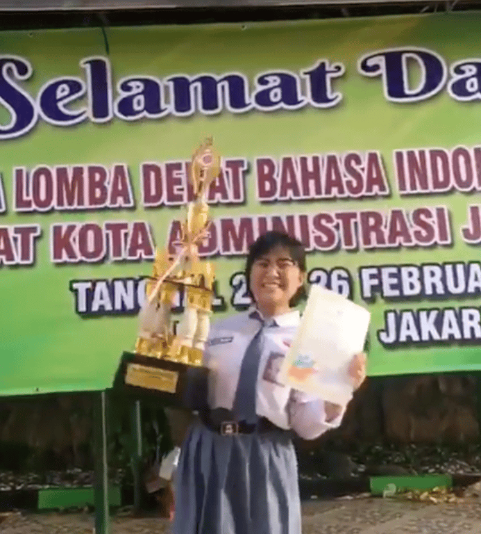 Prestasi Arfiana Maulina sejak SMA (Sumber: Dok. Pribadi/Arfiana Maulina)