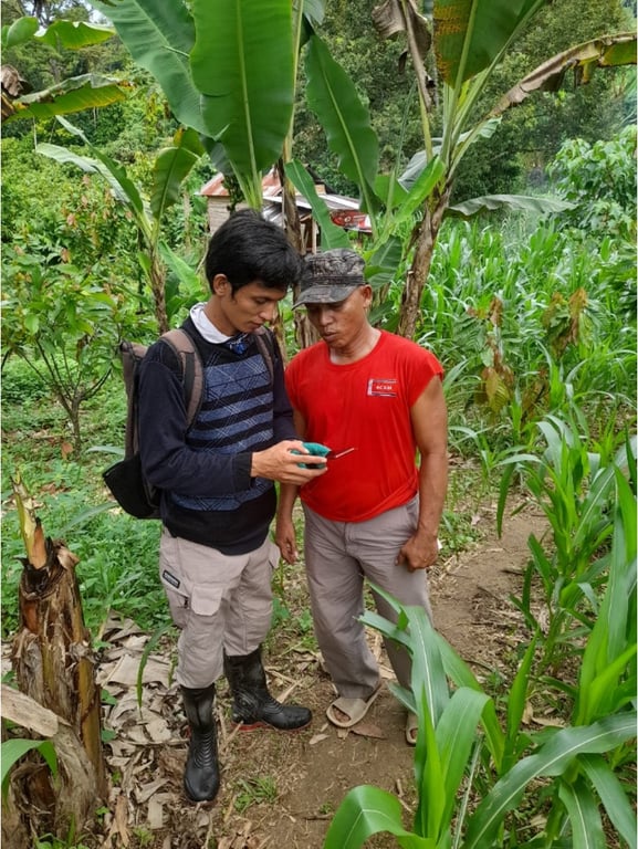 Proses verifikasi data emisi bersama petani