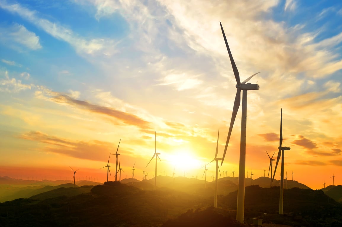 Internet Vibes: A Brief Guide to Renewable Energy Advantages (2021)