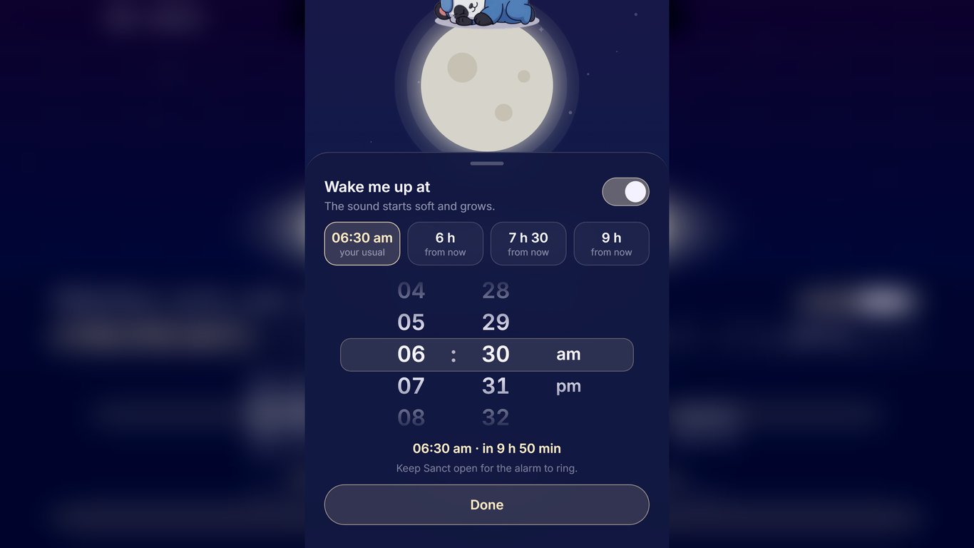 The Sanct Social sleep screen with the alarm: "Wake me up at", the wheel, and a sound that starts soft and grows. Real app screen.