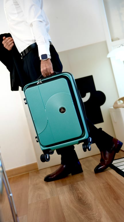 Case Valker's EVE2 FrontFlip™ luggage in action — a sleek, modern travel companion built for style and function, now available in-store at Sunsuria Forum Mall.