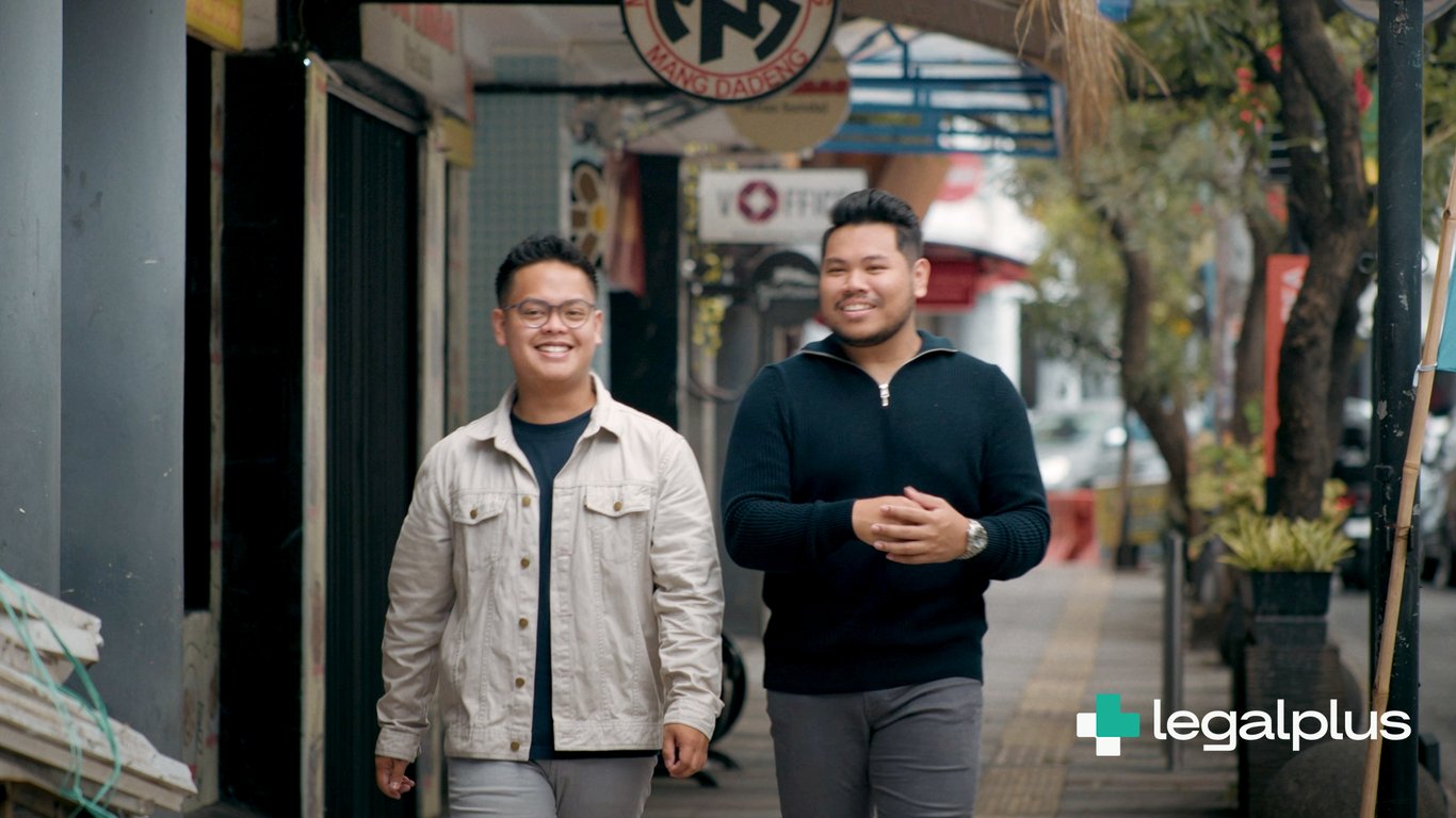 Jordan Yudhistira (CMO Legal Plus) & James Ardy (CEO Legal Plus)