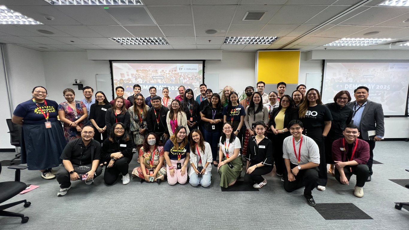 On January 23, 2025, investors, accelerators, and entrepreneurial support organizations united to witness the inspiring pitches of the 7th cohort of Makesense Academy incubatees, collaborating to amplify their impact.