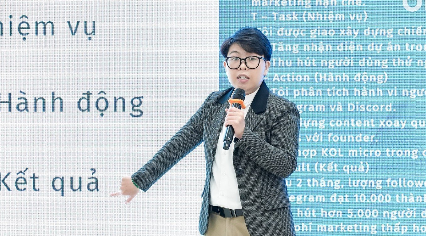 CEO BlockchainWork Lê Ngọc Mỹ Tiên chia sẻ về định hướng nghề nghiệp trong ngành blockchain tại Đại học Kinh tế Tài chính TP.HCM (UEF).