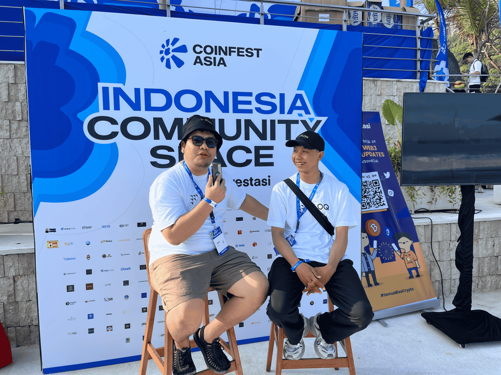 Rayyan diwawancarai saat event Coinfest Asia 2026. Sumber: FLOQ.