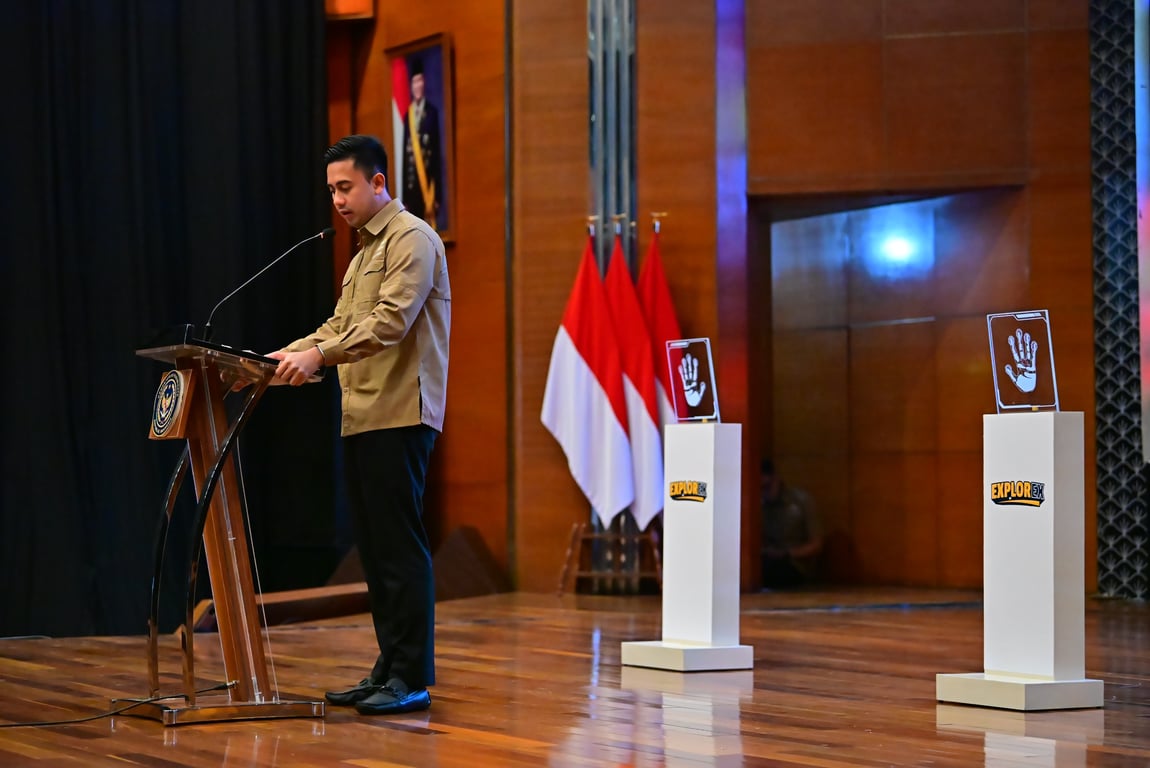 Launching Explorex. Photo (Doc. Debindo)