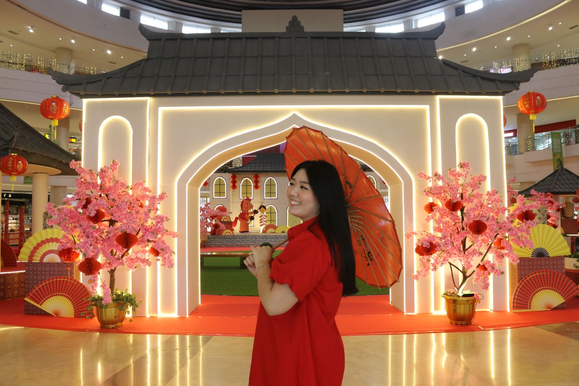 <i>Red In Harmony Decoration - The Atrium, Ground Floor</i>