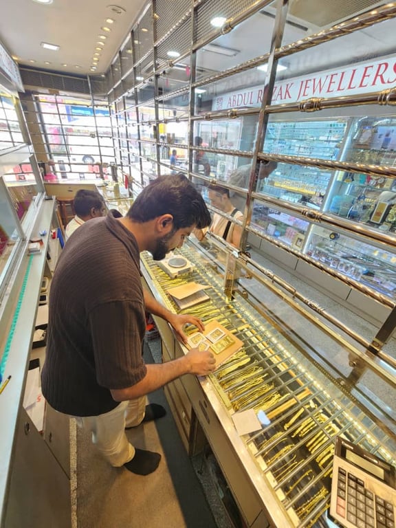 Gold Bars or Gold Dinar? Abdul Razak Gold House Breaks Down What Malaysian Investors Should Know | PR