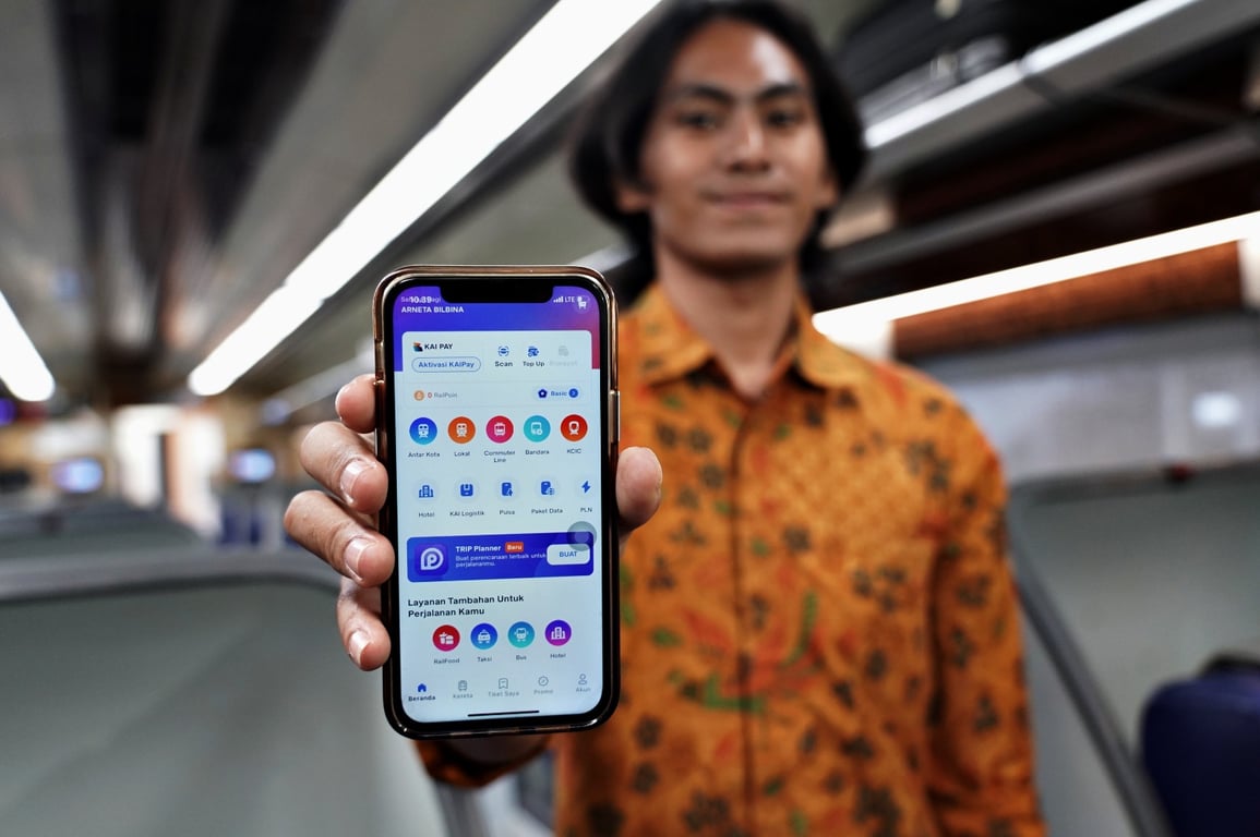 Aplikasi Access by KAI memudahkan para calon penumpang kereta melakukan pemesanan tiket&nbsp;