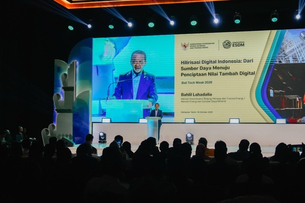 Menteri Bahlil Lahadalia menyampaikan pidato di Bali Tech Week 2026 — Hari ke-1