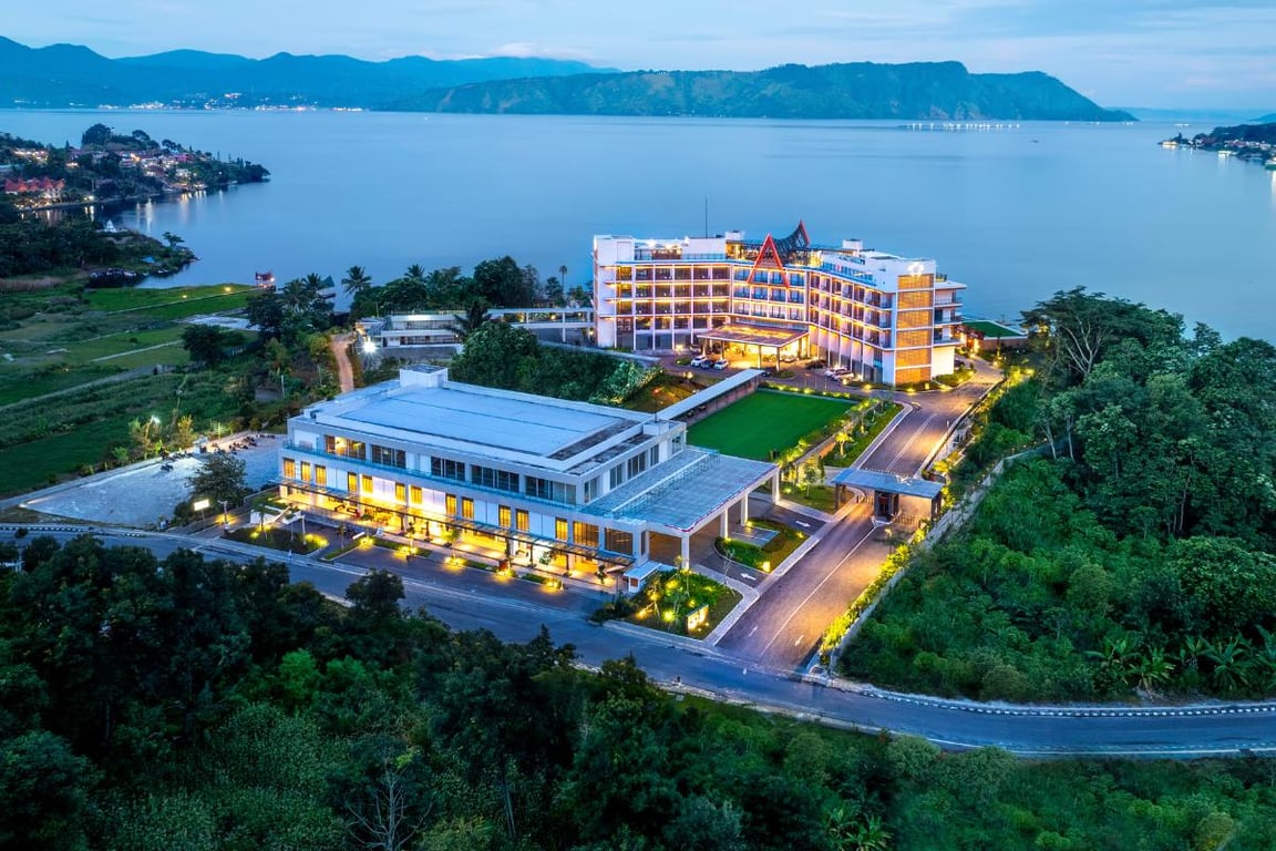 Marianna Resort & Convention Tuktuk Samosir