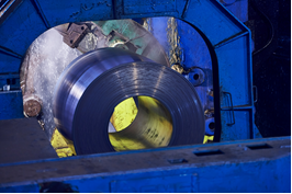 Proses pembuatan baja Hot Rolled Coil (HRC) pada fasilitas produksi Krakatau Steel