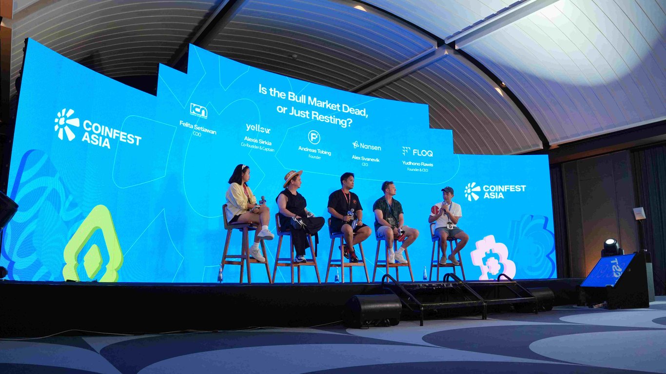 Panel diskusi CoinFest Asia 2026 bertajuk “Is the Bull Market Dead, or Just Resting?” pada 21 Agustus 2026. Sumber: FLOQ.