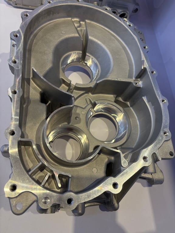 Die-casting Molds,&nbsp; www.pbmold.com