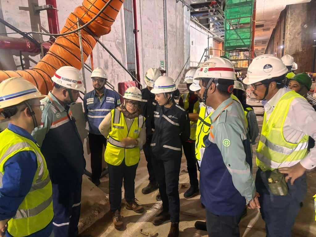 Inspeksi Lapangan Tim MRT Jakarta