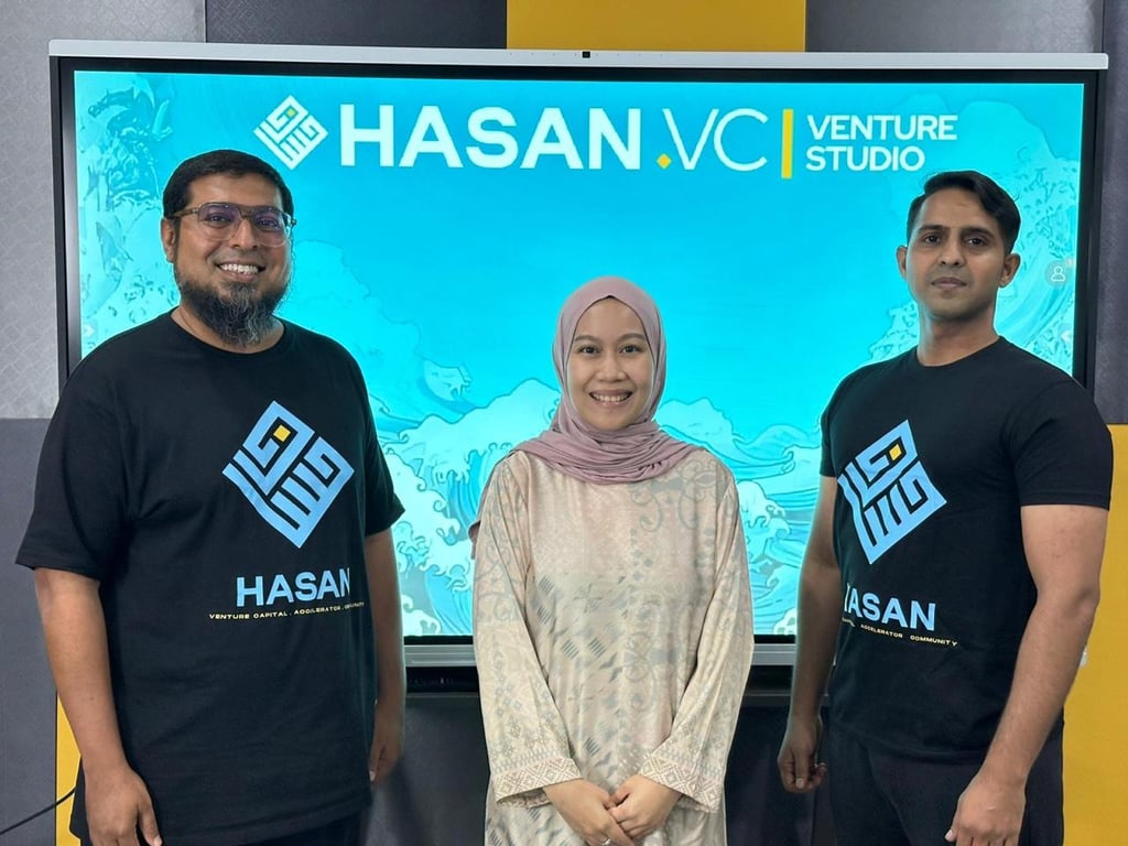 Dian Widyahapsari, Founder & CEO Bina Kids, bersama tim Hasan VC&nbsp;dalam program Hasan VC Venture Studio di Kelantan, Malaysia.