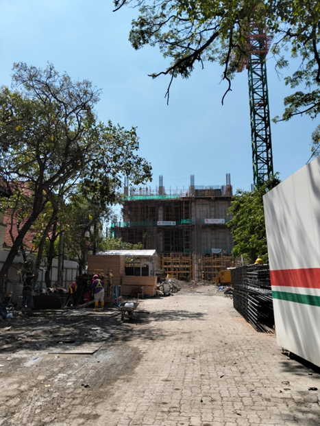 Progres pembangunan gedung health science kampus A Universitas Airlangga,
Foto by Management PT KWOSM    