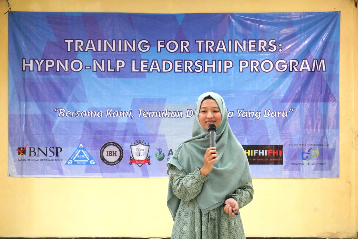 Saskia Ratry Arsiwie aktif sebagai pembicara di bidang pengembangan diri, utamanya pada ranah keluarga dan perkembangan anak.