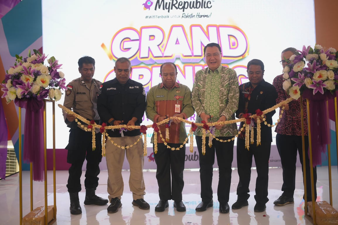 Prosesi Pengguntingan Pita MyRepublic Kupang