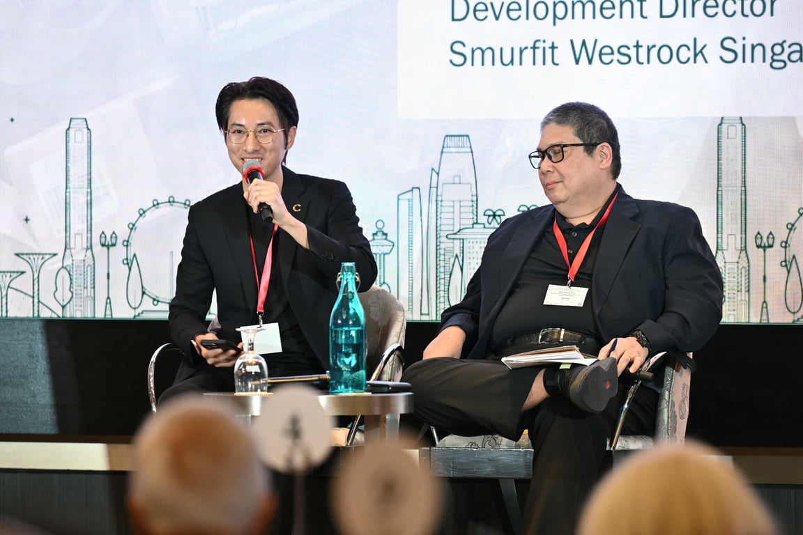 Kimming Yap (Co-Founder & Managing Director, Creativeans) moderates the “Innovating in Circularity—Materials and Design Revolution” fireside chat with Sze Ooi (Regional Sales & Business Development Director, Smurfit WestRock Singapore) at the Asia Packaging Federation Forum, M Hotel Singapore, 4 Nov 2025.
