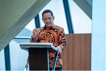 Direktur Utama Krakatau Steel, Dr. Akbar Djohan, pada kegiatan Krakatau Industrial Business Gathering di Tangerang (23/1)