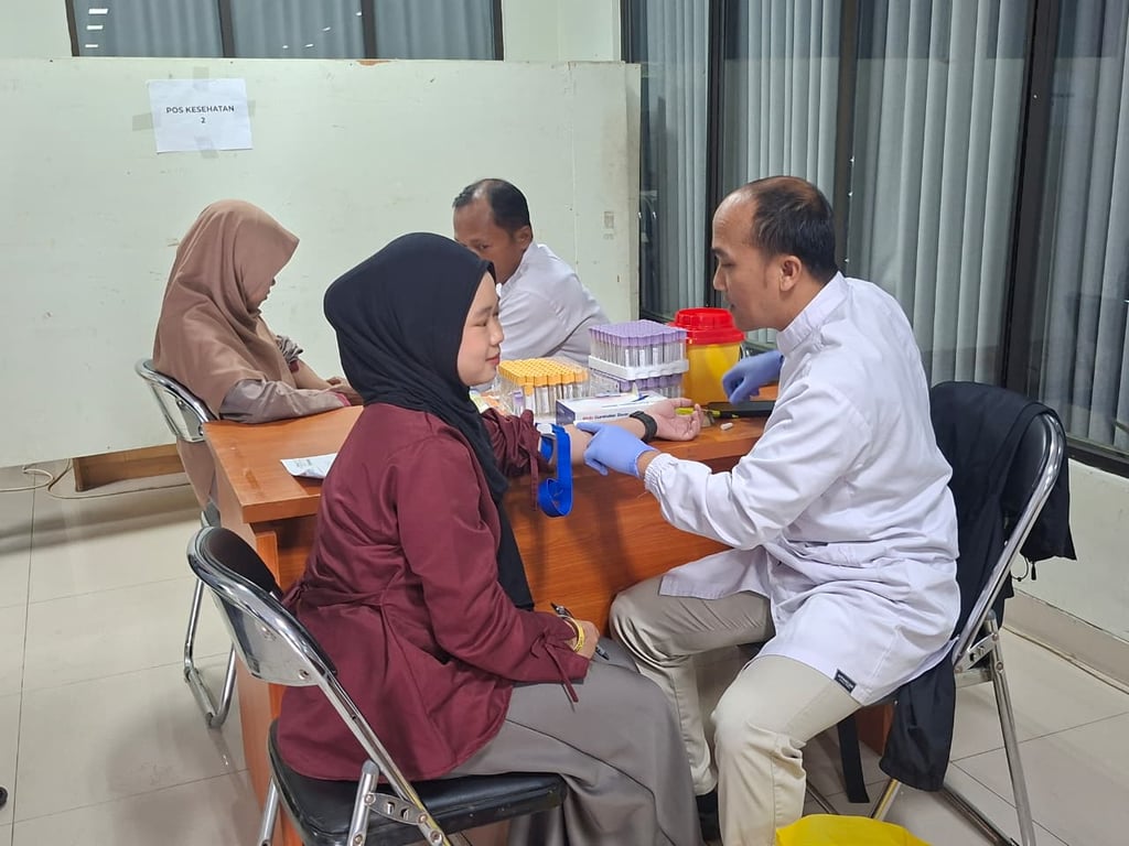 Skiring&nbsp;thalassemia di&nbsp;Universitas Muhammadiyah Purwokerto (UMP) pada Kamis (17/9/2026). Acara ini digelar oleh Prodia untuk memberikan edukasi bagi warga mengenai pentingnya deteksi dini thalassemia.
