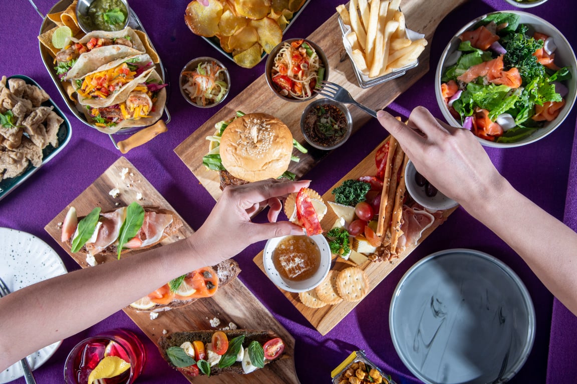 W XYZ Bar&nbsp; Delicious Bite