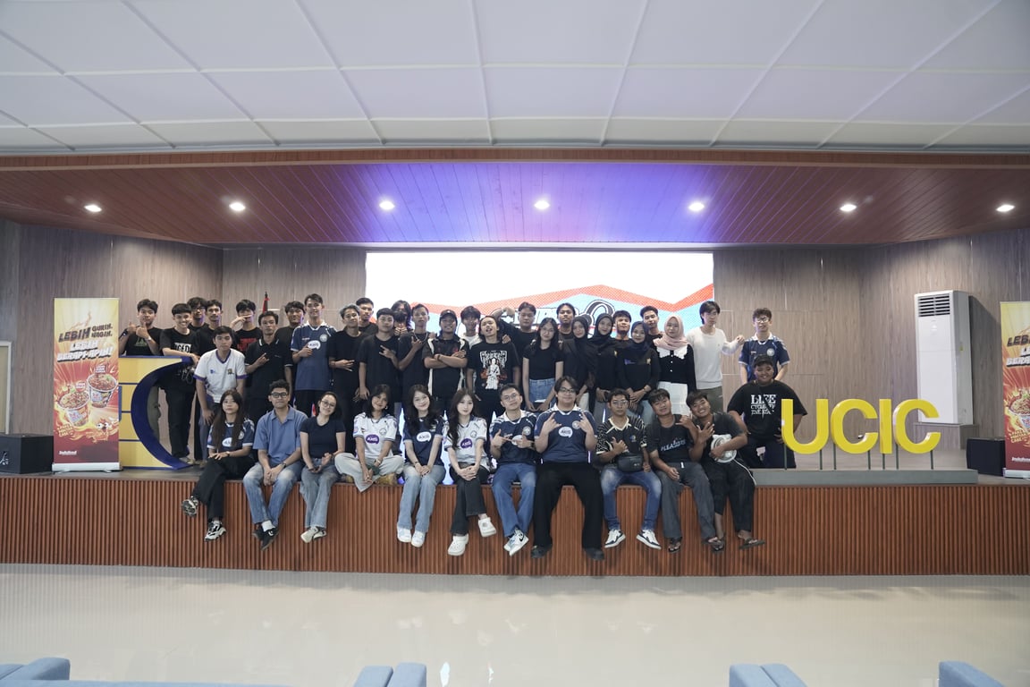 Kehadiran Pop Mie dan EVOS di Cirebon dalam rangkaian Pop Mie Campus Gaming Ground 2026