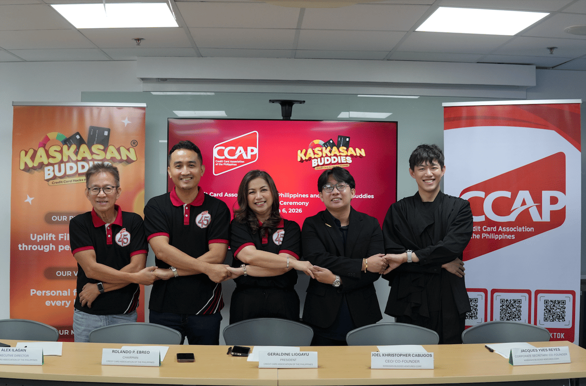 From left to right: Alex Ilagan (Executive Director, CCAP), Rolando Ebreo (Chairman, CCAP), Geraldine Liggayu (President, CCAP), Joel Khristopher Cabugos (CEO & Co-Founder, KasKasan Buddies), and Jax Reyes (Corporate Secretary & Co-Founder, KasKasan Buddies)