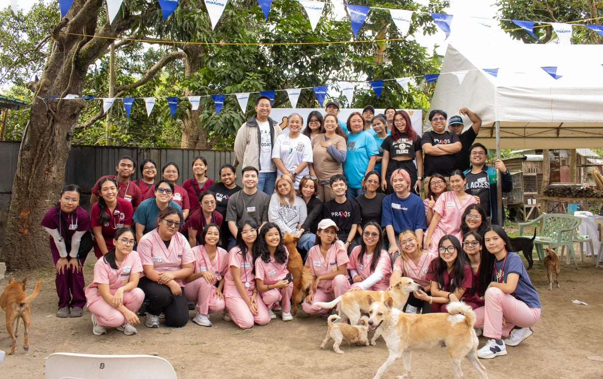 Hope Fur-Real Volunteers