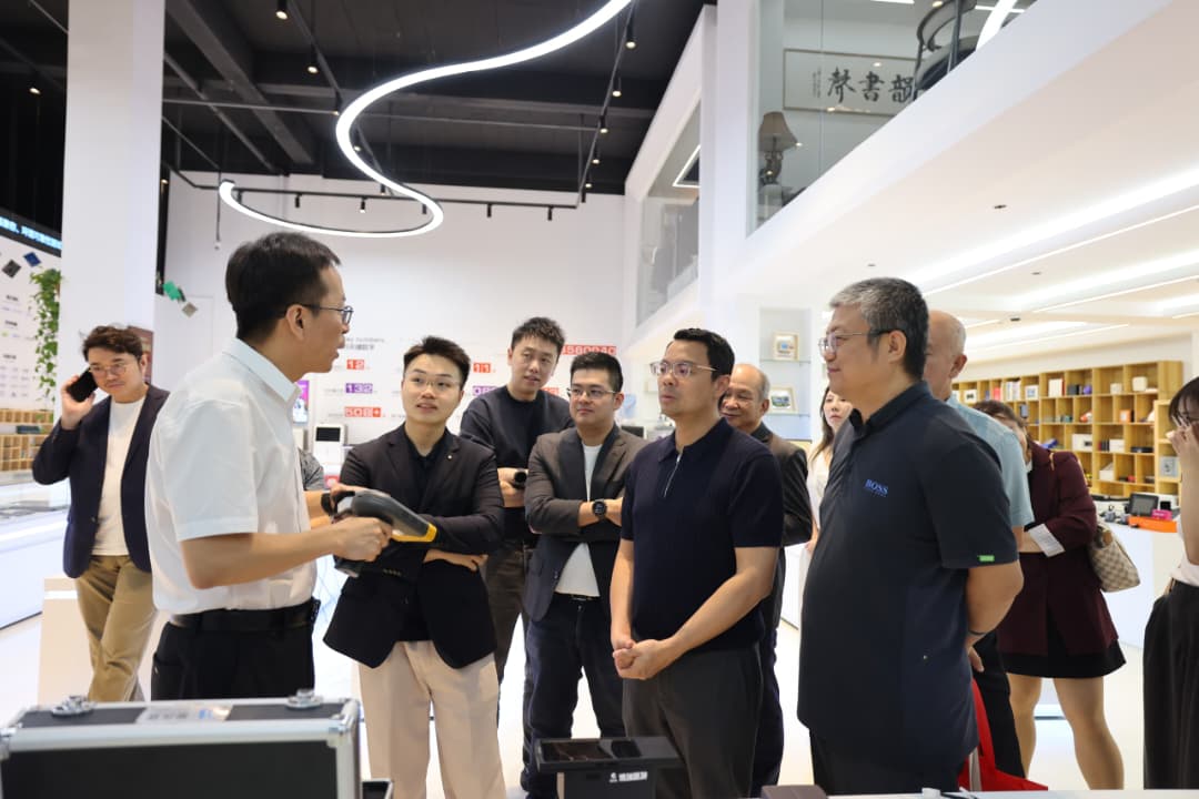 CEO Ryan Tay and CTO Alvin Chua with YB Lee Chean Chung in Beijing as part of the China-Malaysia Tech Delegation