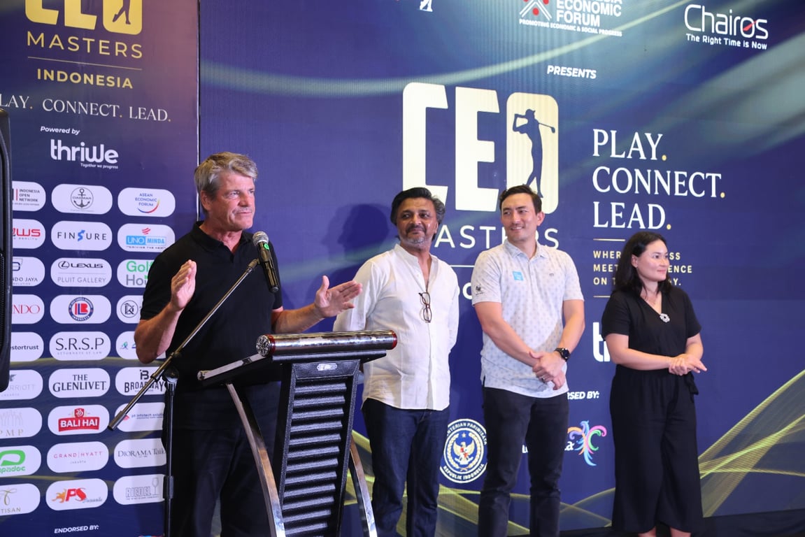 Russell Yeomans memberikan sambutan pada Gala Dinner turnamen golf CEO Masters Indonesia 2026 di Pondok Indah Golf Course, Jakarta, Sabtu (10/10/2026).