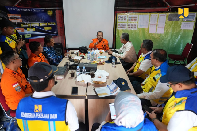 Bapak Dody Hanggodo Menteri Pekerjaan Umum