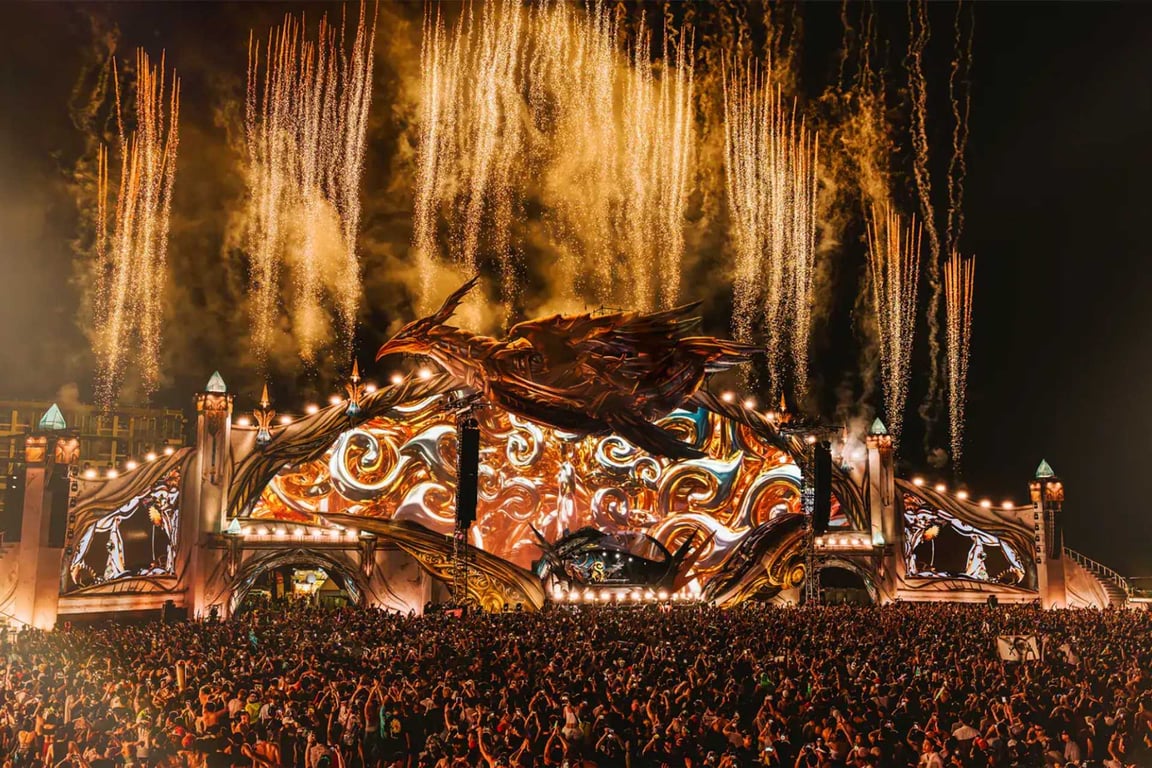 Photo credit: SIAM Songkran Music Festival