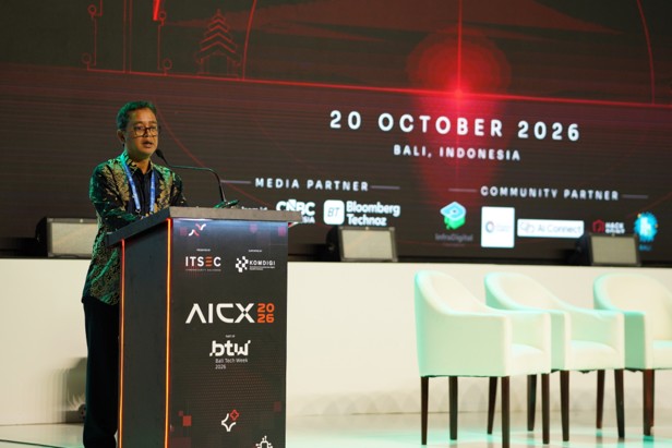 Slamet Aji Pamungkas, Wakil Kepala Badan Siber dan Sandi Nasional (BSSN) Indonesia, saat berbicara di AICX 2026 (Foto: Komdigi)